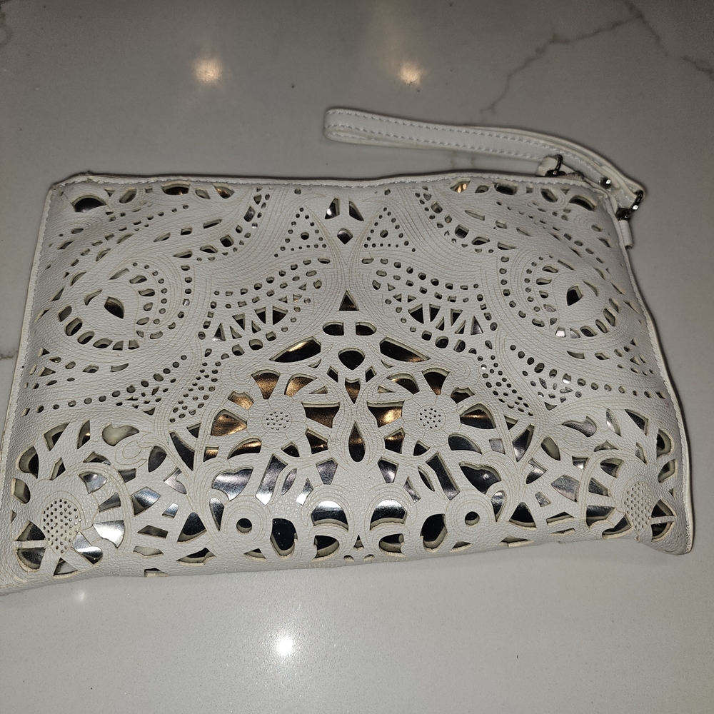 Mix No. 6 Elegant Lace Cut White Clutch Bag
